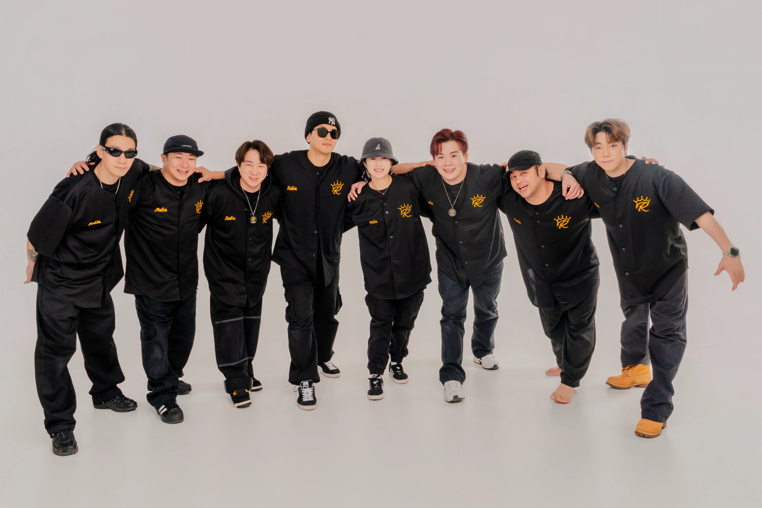 로빈크루 추가 사진